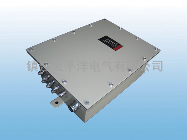 增安(an)型氣源(yuán)分配箱(xiāng)