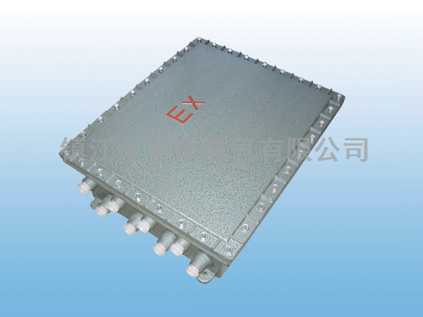 鋁(lǚ)合金防(fáng)爆接線(xian)箱