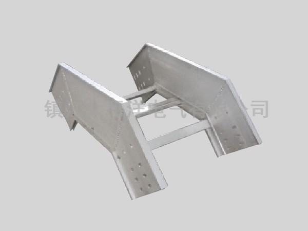 金屬(shu)梯級式橋(qiáo)架彎通