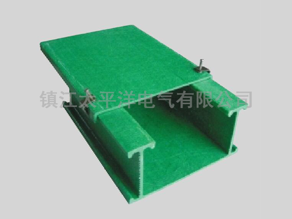 玻(bo)璃鋼槽式橋(qiao)架(工字邊)